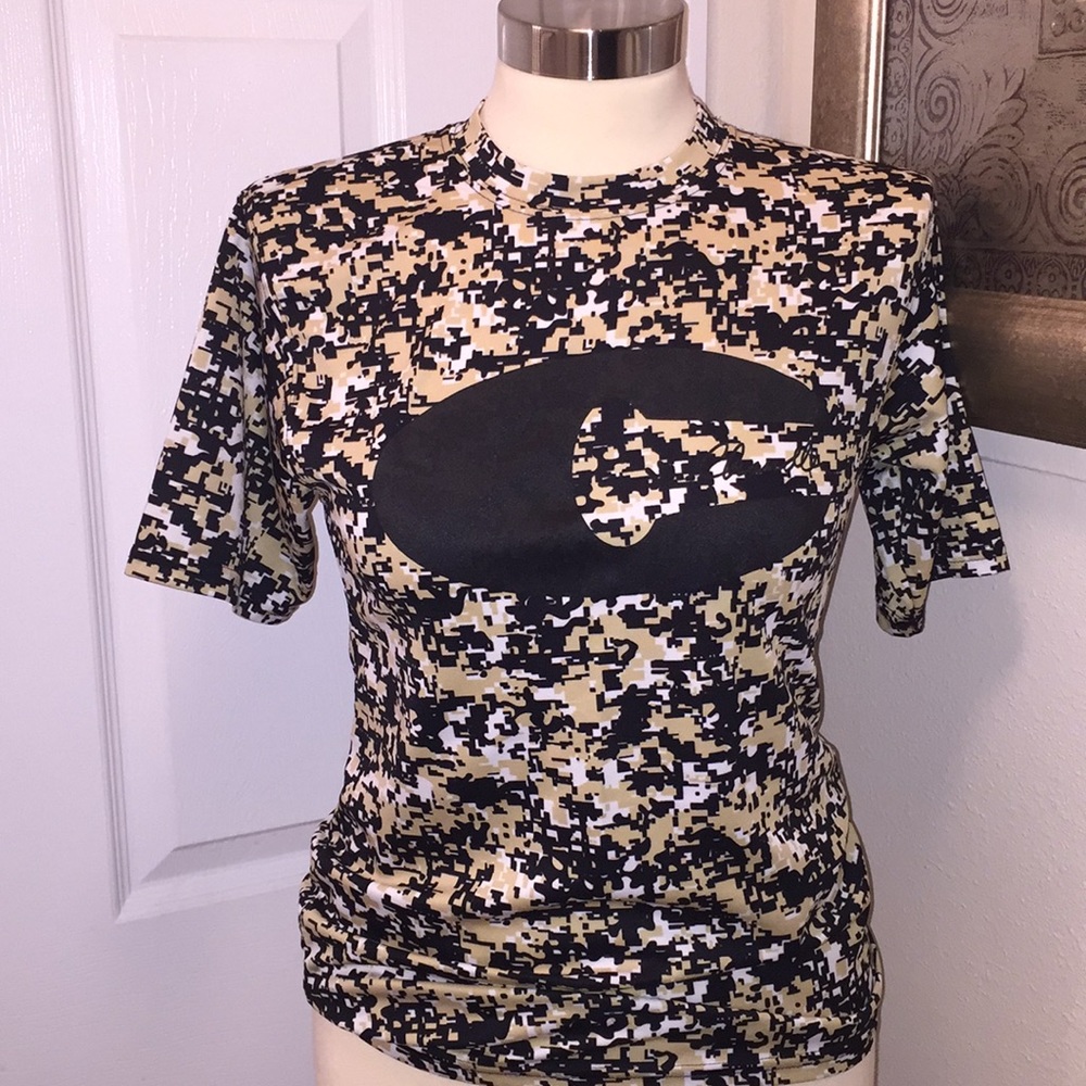 Holloway shirt 57